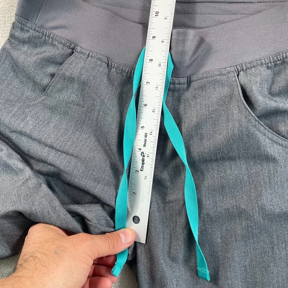 FIGS Kade Cargo Scrub Pants Women Small‎ Graphite Gray Technical Nurse NWOT $48